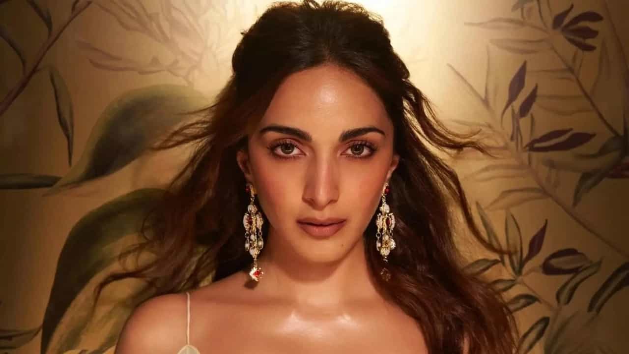 শুটিং করে বাড়ি ফিরতেই বিপত্তি, কোন কথা আজও ভোলেননি কিয়ারা শুটিং করে বাড়ি ফিরতেই বিপত্তি, কোন কথা আজও ভোলেননি কিয়ারা
