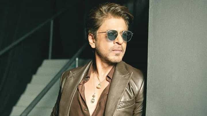 Shah Rukh Khan: ৩১ বছর পর তৈরি হচ্ছে 'বাজিগর ২', নায়ক কি শাহরুখ? Shah Rukh Khan: ৩১ বছর পর তৈরি হচ্ছে 'বাজিগর ২', নায়ক কি শাহরুখ?