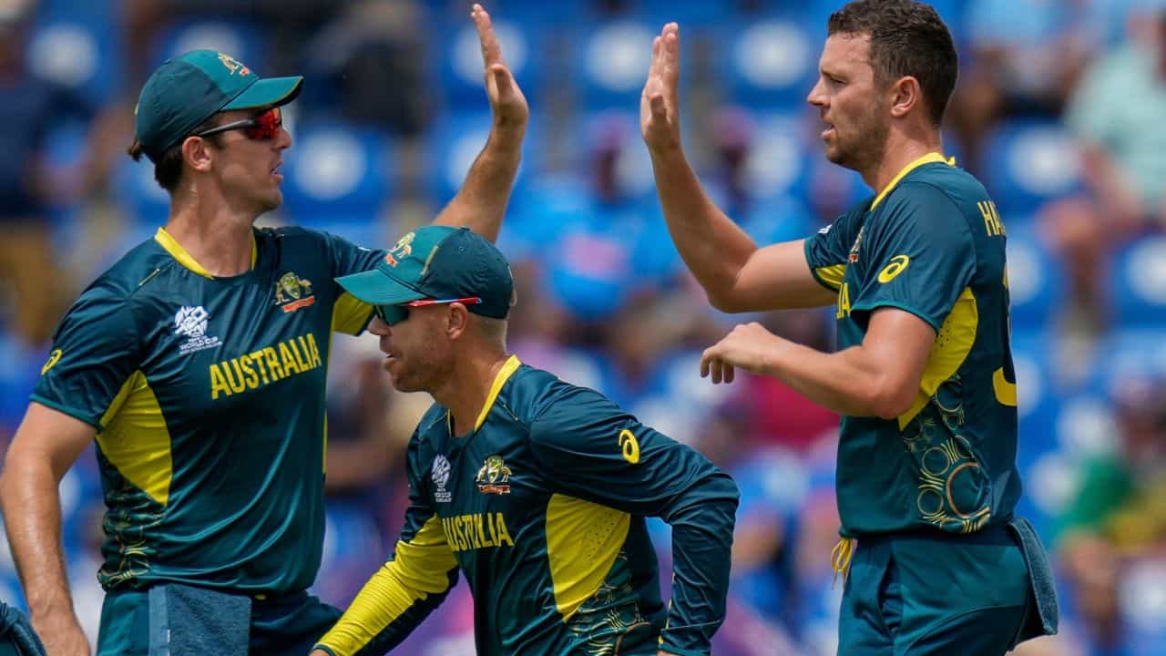 IND VS AUS: ঘুমন্ত দৈত্যকে জাগিয়ে দিল নিউজিল্যান্ড! 'কাঁপছেন' অজি পেসার IND VS AUS: ঘুমন্ত দৈত্যকে জাগিয়ে দিল নিউজিল্যান্ড! 'কাঁপছেন' অজি পেসার