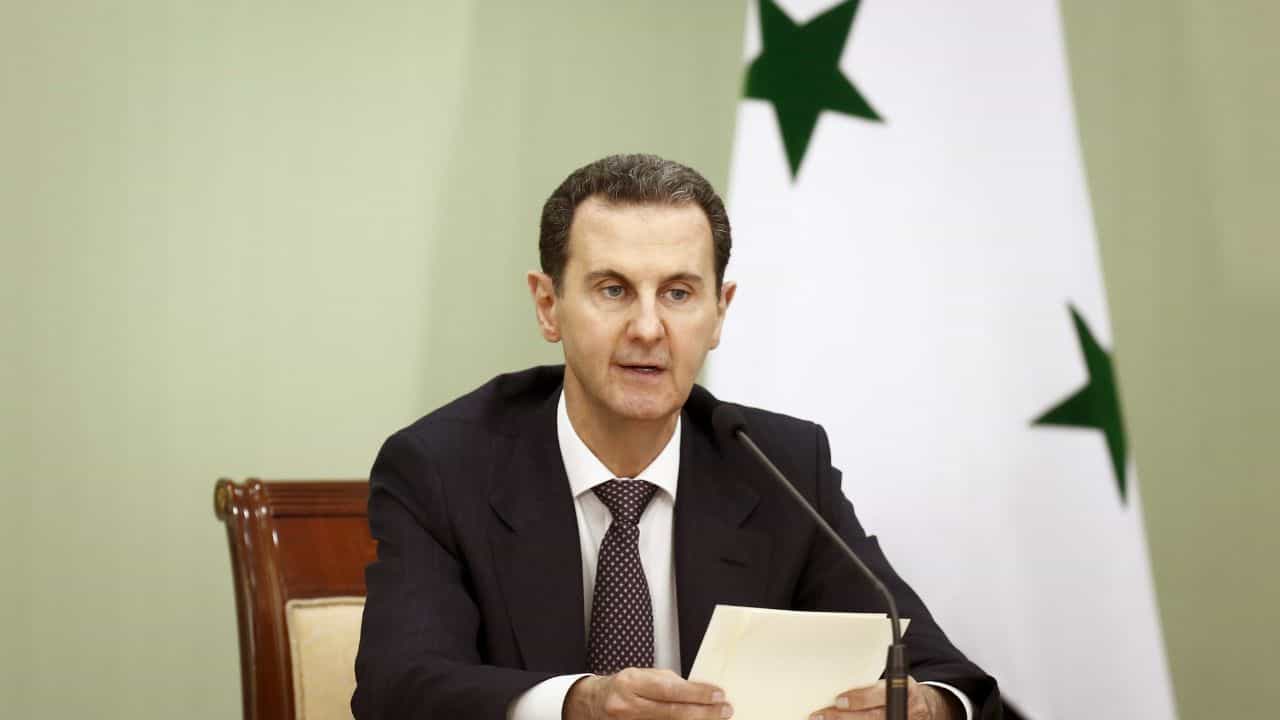 Syria President: হঠাৎ ইউ টার্ন বিমানের, তারপরই র্যাডার থেকে উধাও! কোন দেশ আশ্রয় দিল সিরিয়ার প্রেসিডেন্টকে? Syria President: হঠাৎ ইউ টার্ন বিমানের, তারপরই র্যাডার থেকে উধাও! কোন দেশ আশ্রয় দিল সিরিয়ার প্রেসিডেন্টকে?