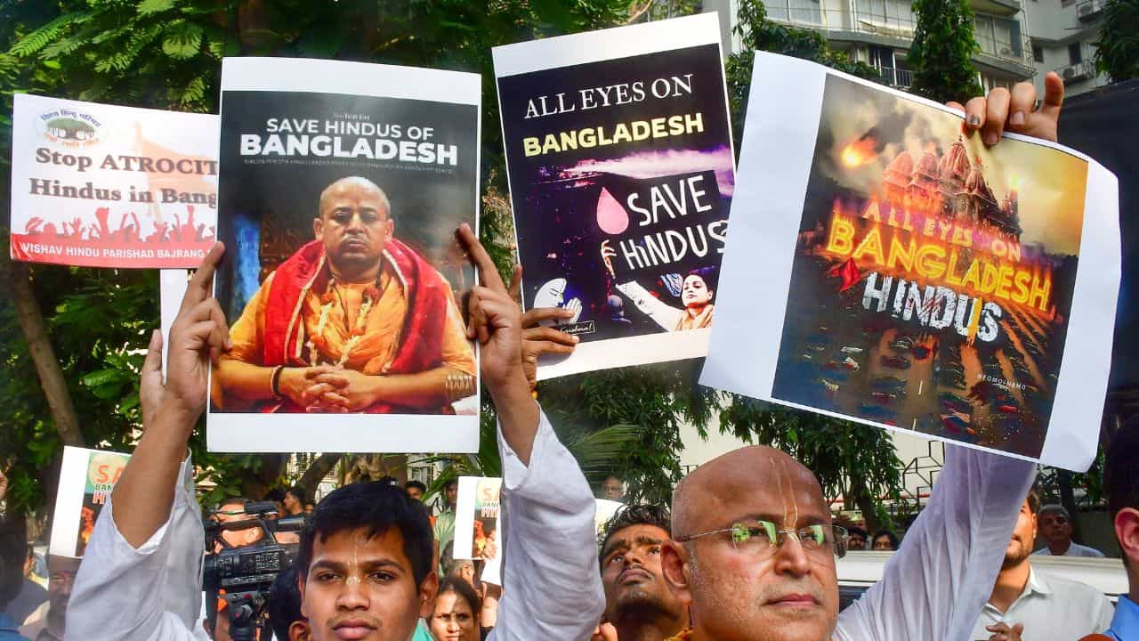Bangladesh Unrest: হাতের পুতুল ইউনূস, আসলে নাচাচ্ছে অন্য কেউ! টপ সিক্রেট রিপোর্ট দিল্লির হাতে Bangladesh Unrest: হাতের পুতুল ইউনূস, আসলে নাচাচ্ছে অন্য কেউ! টপ সিক্রেট রিপোর্ট দিল্লির হাতে