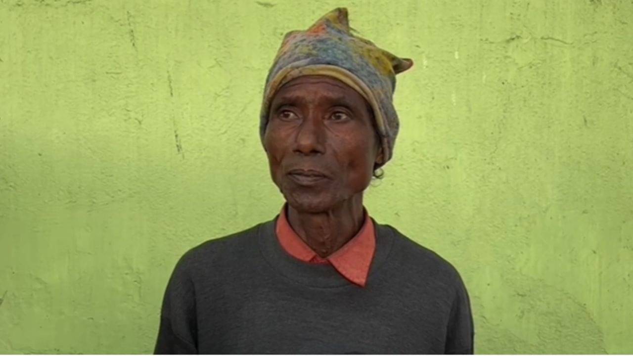 Suri: আদিবাসীর জমিও চুরি? কাঠগড়ায় তৃণমূল নেতা