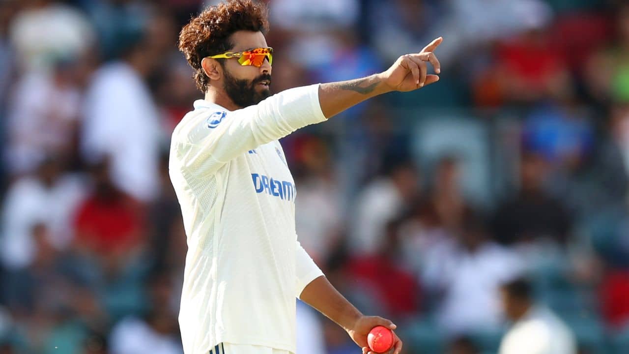 IND vs AUS: রকস্টার রবীন্দ্র জাডেজাকে প্র্যাক্টিস ম্যাচে নামিয়ে বড় ইঙ্গিত!
