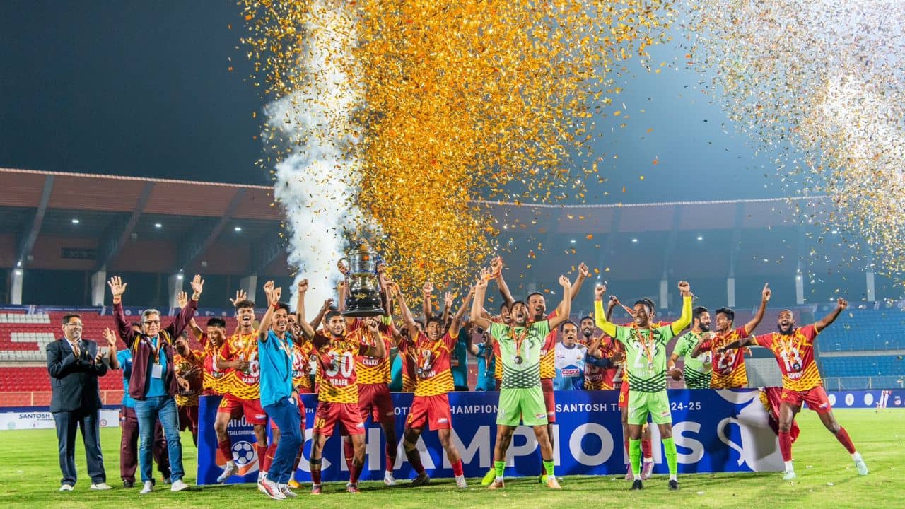 Santosh Trophy Champion: নতুন বছরের উপহার, মুখ্যমন্ত্রী সহ বিশেষ ব্যক্তিদের শুভেচ্ছার বন্যা সন্তোষ জয়ী বাংলাকে