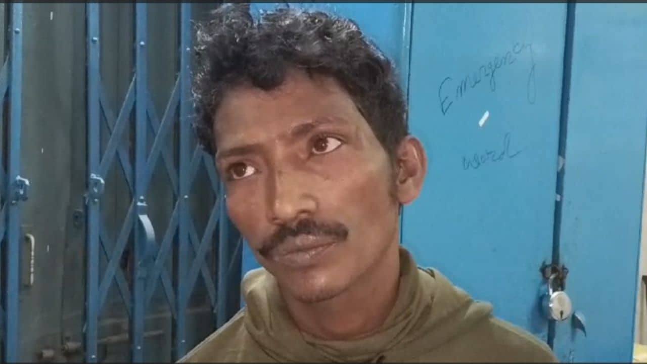Canning: ঝাঁপিয়ে পড়়ে শ্যালকের অণ্ডকোষে কামড় জামাইবাবুর, হঠ্ করে ঘরে ঢুকে দৃশ্য দেখে ভিড়মি খেলেন স্ত্রী!