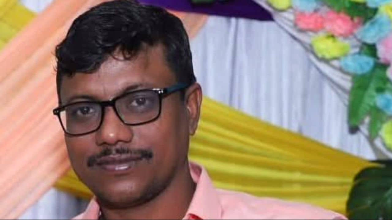 Hooghly: শান্তিপুরে গিয়ে নিখোঁজ হন হুগলির কাপড় ব্যবসায়ী, উদ্ধার দেহ