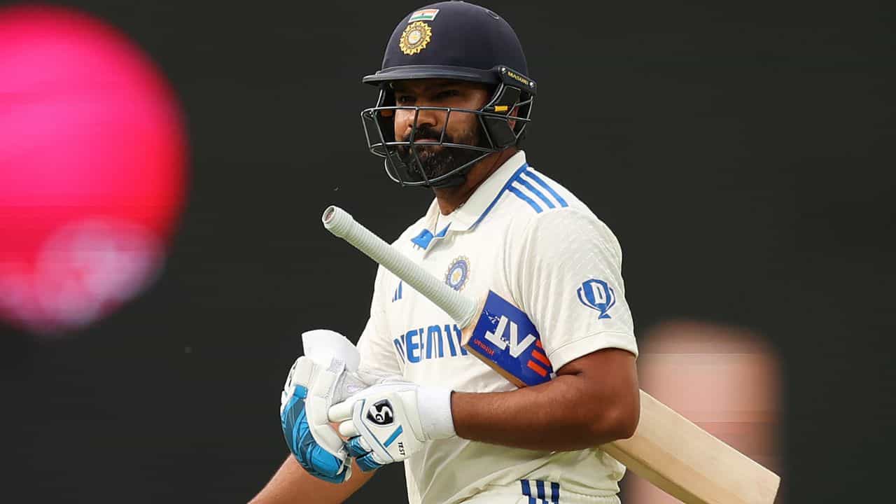 Rohit Sharma: ছয় বছর পর মিডল অর্ডারে রোহিত শর্মা, 'সেরা' পরিসংখ্যান সঙ্গ দিল না! Rohit Sharma: ছয় বছর পর মিডল অর্ডারে রোহিত শর্মা, 'সেরা' পরিসংখ্যান সঙ্গ দিল না!