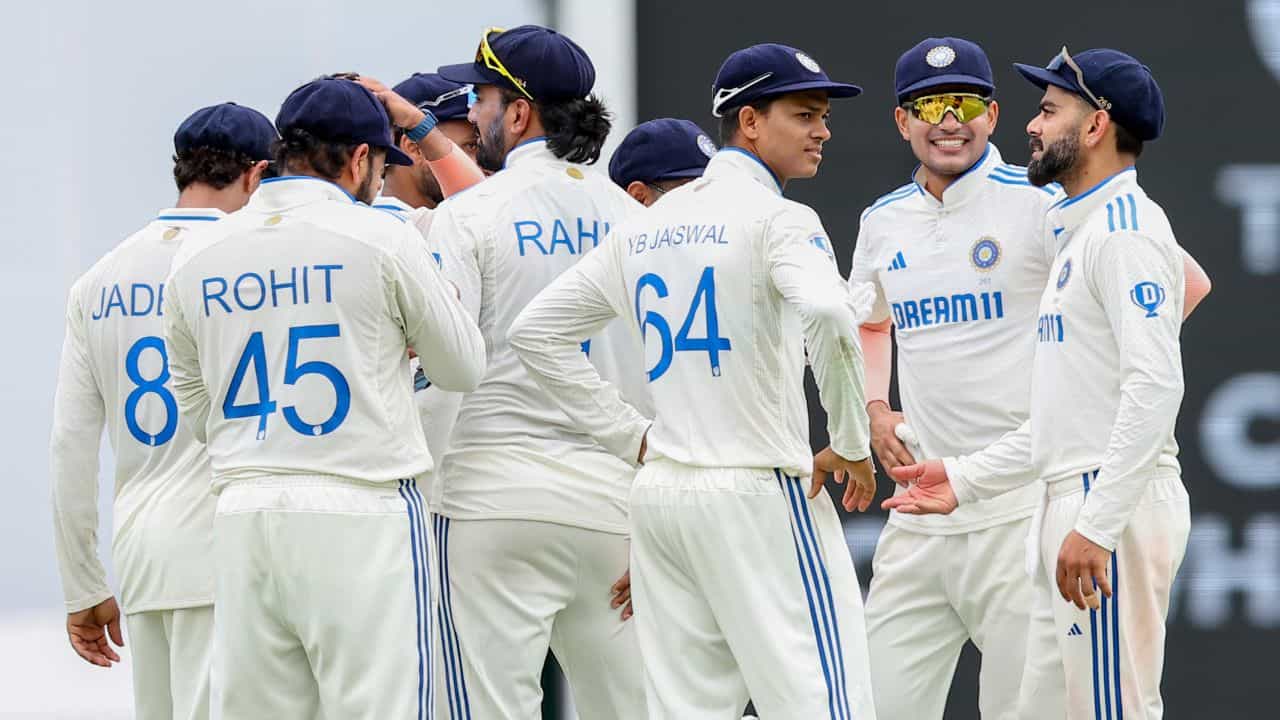 IND vs AUS: BGT-র মাঝপথে ৩ ক্রিকেটারকে দেশে পাঠানোর সিদ্ধান্ত ভারতের, তালিকায় কারা? IND vs AUS: BGT-র মাঝপথে ৩ ক্রিকেটারকে দেশে পাঠানোর সিদ্ধান্ত ভারতের, তালিকায় কারা?