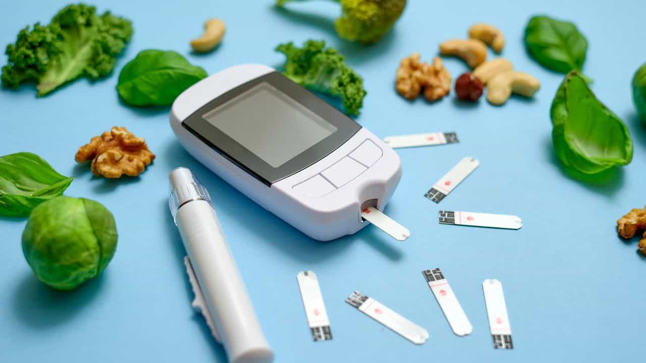 Blood Sugar Test: বাড়িতেই সুগার পরীক্ষা করেন? GI ও GL-এর পার্থক্য জানুন সহজেই... Blood Sugar Test: বাড়িতেই সুগার পরীক্ষা করেন? GI ও GL-এর পার্থক্য জানুন সহজেই...