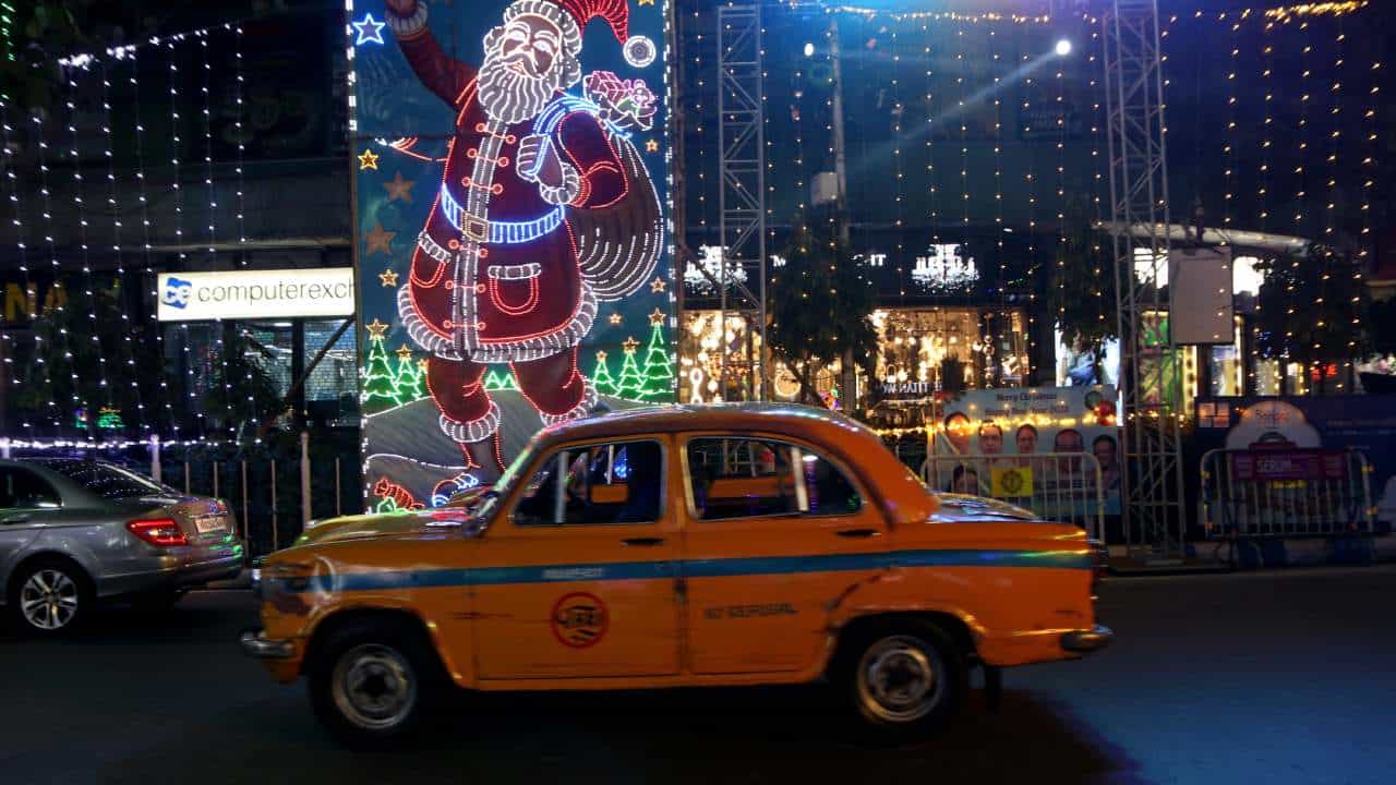 Winter in Kolkata: বড়দিনে বড় খবর! 'মারা গেল' শীত Winter in Kolkata: বড়দিনে বড় খবর! 'মারা গেল' শীত
