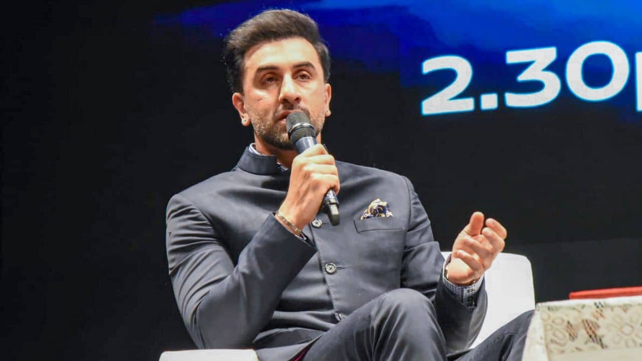 হাওয়া টাইট হয়ে গিয়েছিল, প্রধানমন্ত্রীর বাসভবনে গিয়ে কী এমন অভিজ্ঞতা হল রণবীর কাপুরের