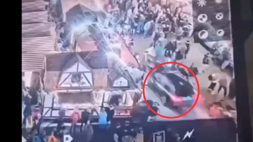 ভিড়ের মধ্যে বেপরোয়া গতিতে ঢুকে পড়ল কালো BMW, পিষে দিয়ে চলে গেল, ক্রিসমাসের আগেই রক্তাক্ত শহর