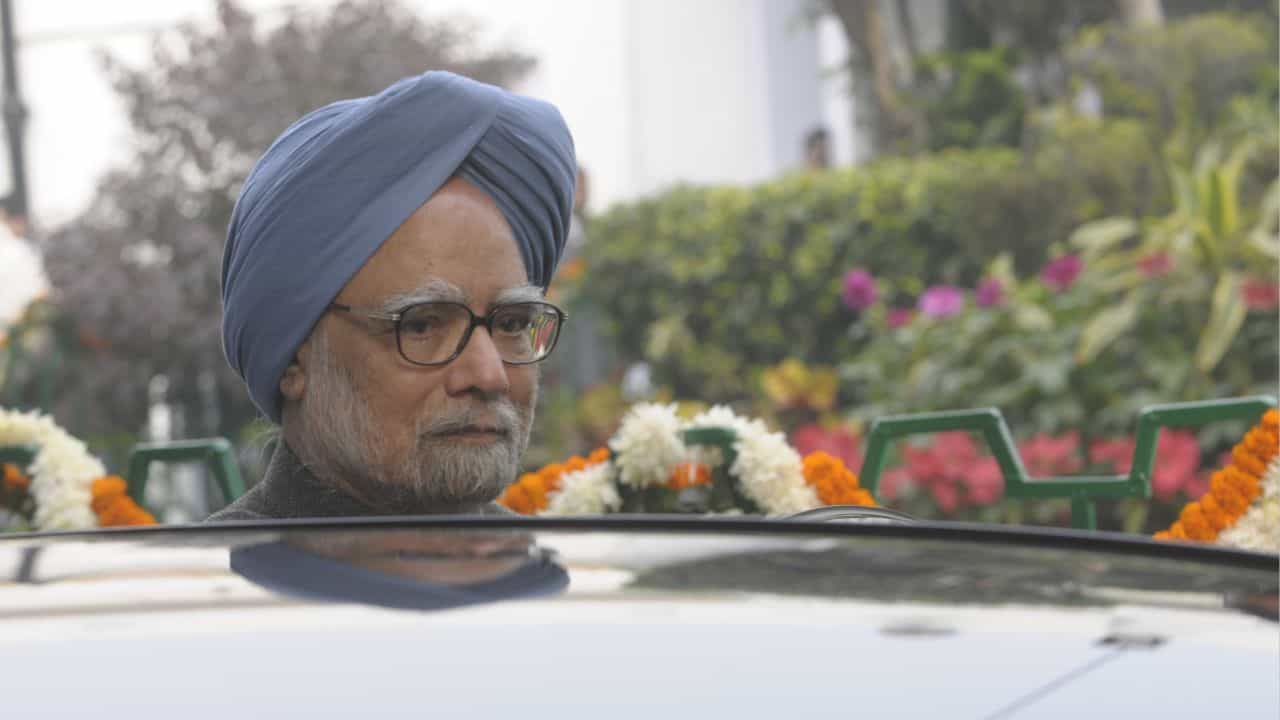 ১০ বছর ধরে এই ব্র্যান্ডের গাড়িতেই চড়তেন মনমোহন সিং, আপগ্রেডও করেননি কখনও ১০ বছর ধরে এই ব্র্যান্ডের গাড়িতেই চড়তেন মনমোহন সিং, আপগ্রেডও করেননি কখনও
