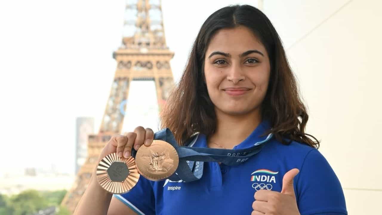 Manu Bhaker: খেলরত্ন পুরস্কারের তালিকায় নেই মনু ভাকের, বিতর্ক চরমে Manu Bhaker: খেলরত্ন পুরস্কারের তালিকায় নেই মনু ভাকের, বিতর্ক চরমে