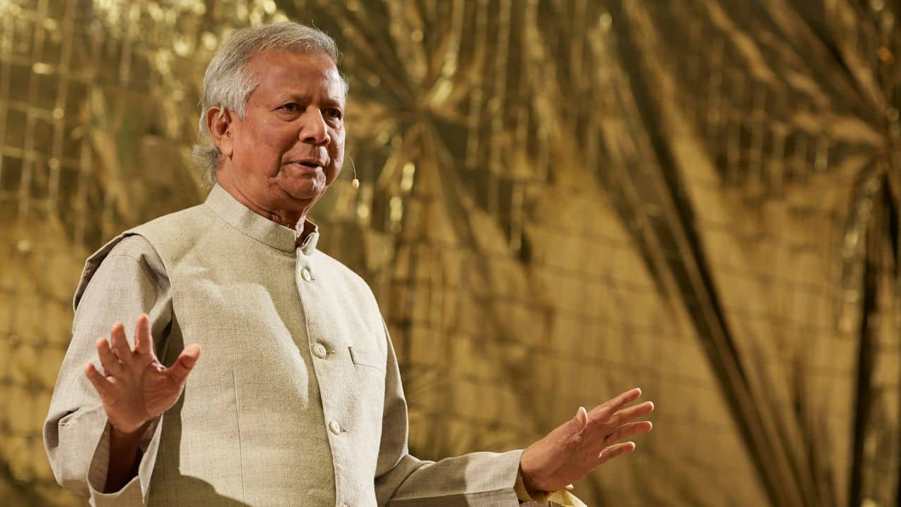 ইউনূস সরকারের চরম হুঁশিয়ারি, ৩১ জানুয়ারির মধ্যে এই কাজ না করলেই...