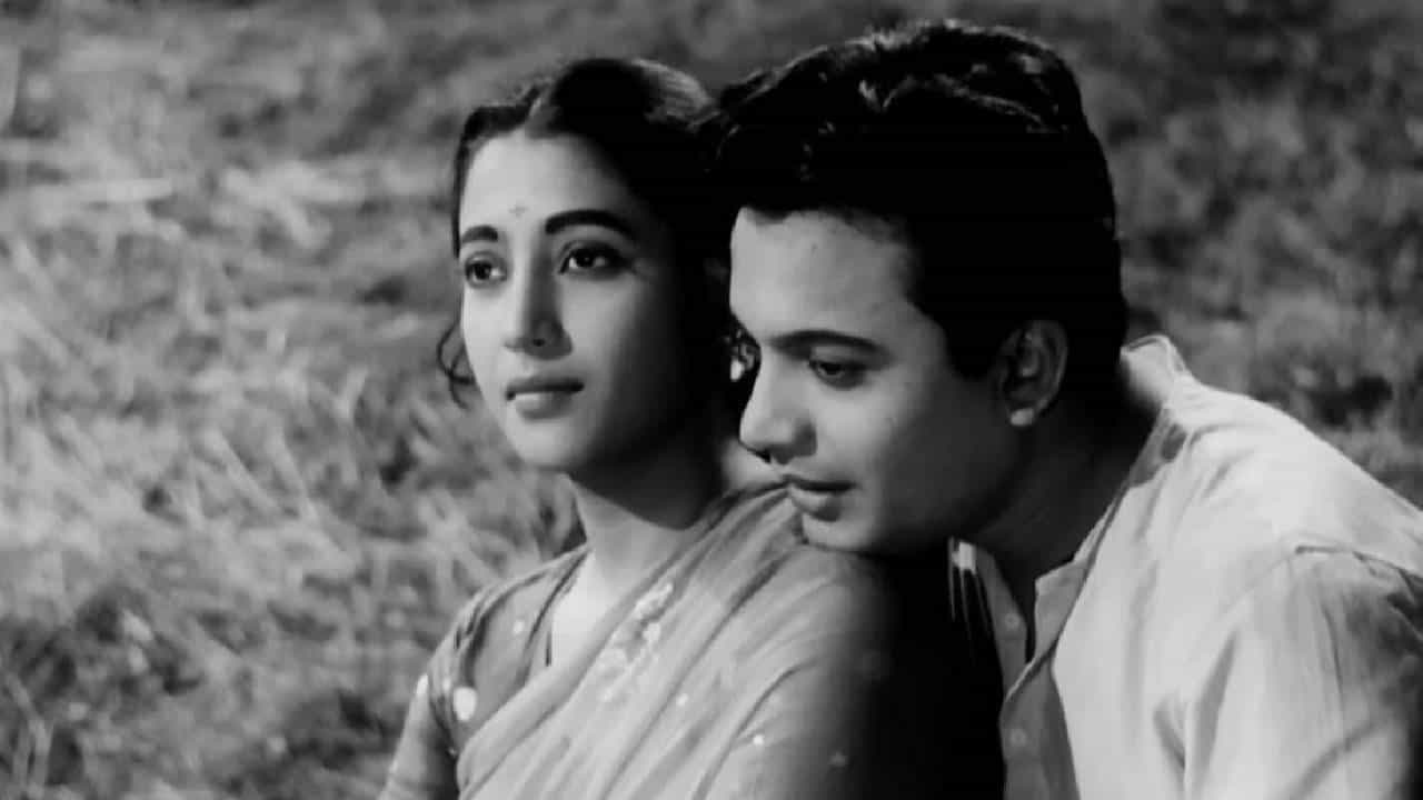 সুচিত্রার সঙ্গে সম্পর্ক! সই করেই বিপাকে পড়েছিলেন উত্তম? সুচিত্রার সঙ্গে সম্পর্ক! সই করেই বিপাকে পড়েছিলেন উত্তম?