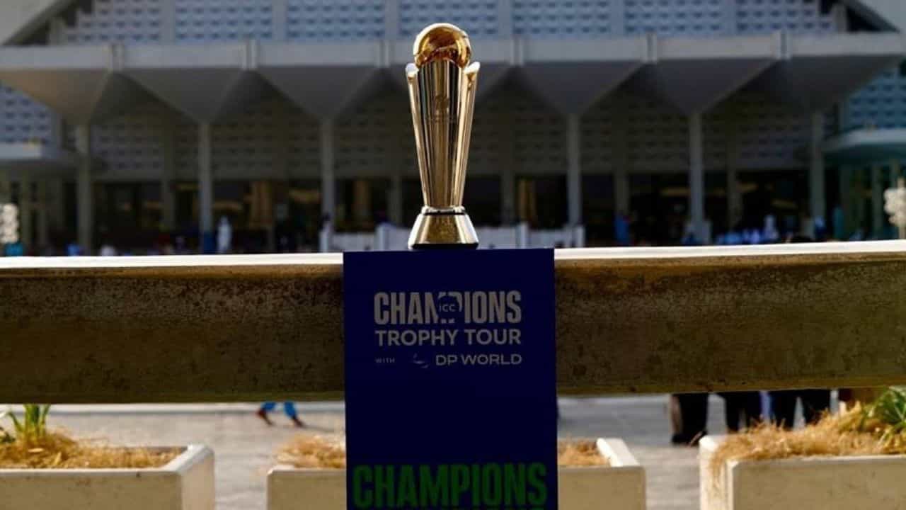 Champions Trophy: 'বিশ্বাসঘাতক' পাকিস্তানের আবার অভিমানও আছে! ভারতের হাত ধরল না পিসিবি Champions Trophy: 'বিশ্বাসঘাতক' পাকিস্তানের আবার অভিমানও আছে! ভারতের হাত ধরল না পিসিবি