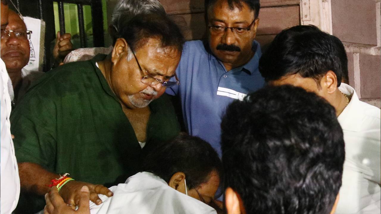 Partha Chatterjee: আজ জামিন পেয়ে গেলেন পার্থ, সঙ্গে সঙ্গে ছুটলেন SSKM-এ