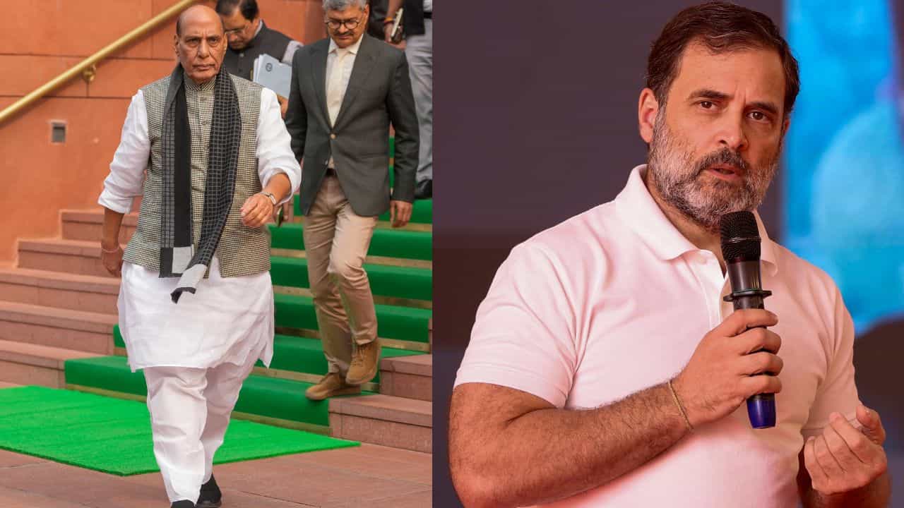 Rajnath Singh: 'পকেটে সংবিধান', রাহুলকে আক্রমণ করে কী বললেন রাজনাথ? Rajnath Singh: 'পকেটে সংবিধান', রাহুলকে আক্রমণ করে কী বললেন রাজনাথ?