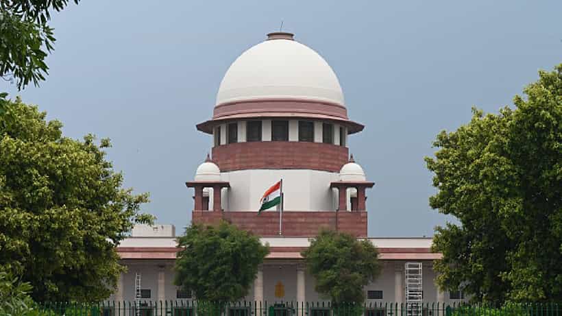 Supreme Court: আজ নির্ধারিত হতে পারে ২৬ হাজার চাকরিহারাদের ভবিষ্যৎ, সুপ্রিম কোর্টে শুনানি
