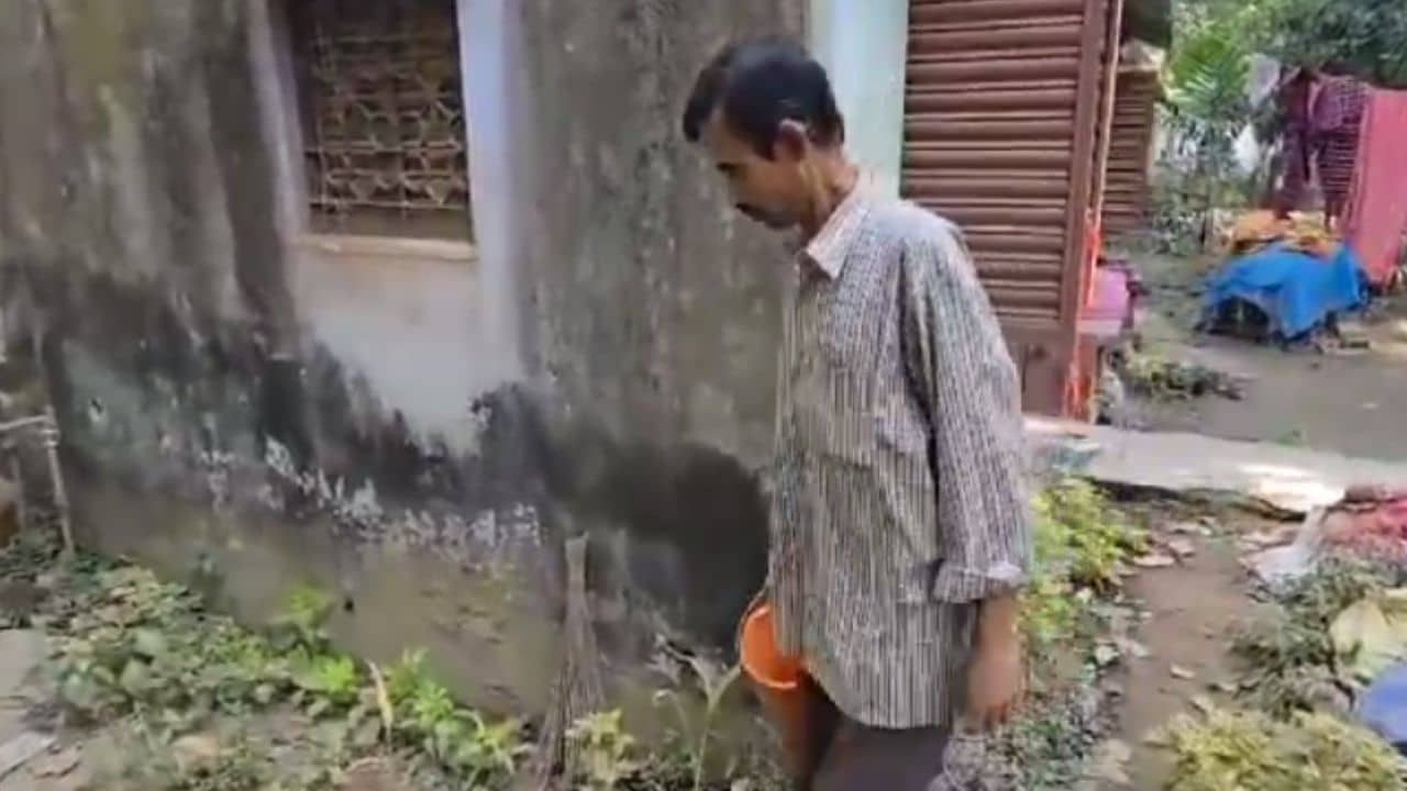 Bardhaman: এই বাংলায় পানীয় জলের জন্য কাতরাচ্ছে ২০০০ হাজার পরিবার!