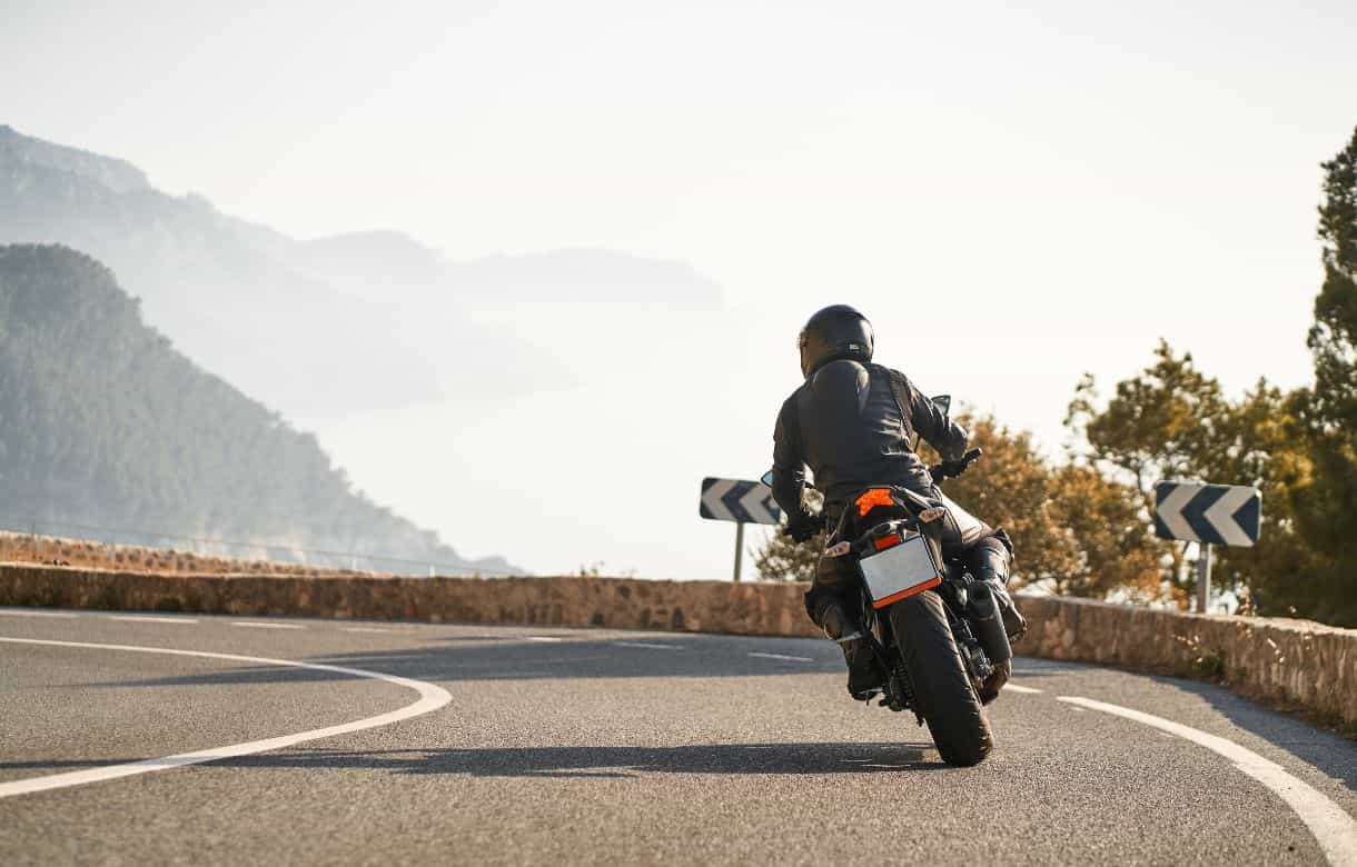 Tips For Bikers: ভাড়া বাইক নিয়ে পাহাড়ে যাওয়ার ইচ্ছা? কত খরচ, কী কী প্রয়োজন জানেন? Tips For Bikers: ভাড়া বাইক নিয়ে পাহাড়ে যাওয়ার ইচ্ছা? কত খরচ, কী কী প্রয়োজন জানেন?