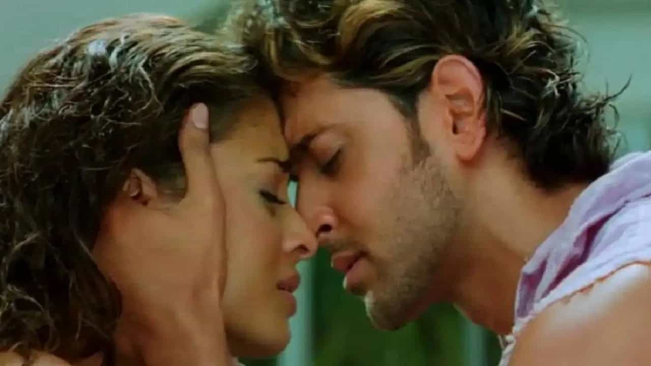 Controversy: ঐশ্বর্যের ঠোঁটে ঠোঁট রাখার আগে কোন শর্ত চাপে হৃত্বিকের ওপর? Controversy: ঐশ্বর্যের ঠোঁটে ঠোঁট রাখার আগে কোন শর্ত চাপে হৃত্বিকের ওপর?