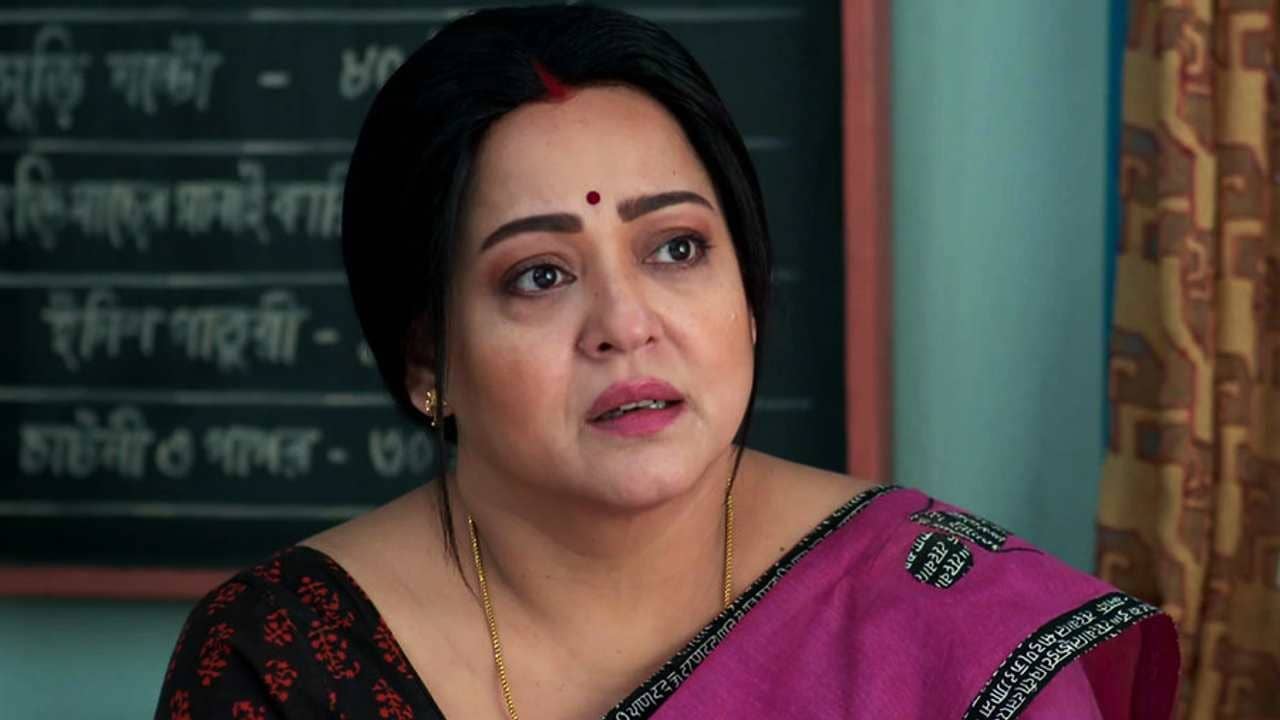 প্রথম প্রেম, মা কালীর দিকে তাকিয়ে কী প্রতীজ্ঞা করেছিলেন অপরাজিতা