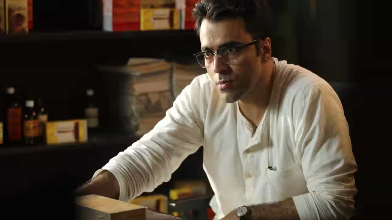বিদ্যা বালানের সঙ্গে 'কাহিনি' করে চাকরি ছাড়তে বাধ্য হন আবির, কিন্তু কেন? বিদ্যা বালানের সঙ্গে 'কাহিনি' করে চাকরি ছাড়তে বাধ্য হন আবির, কিন্তু কেন?
