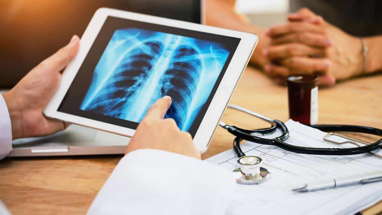Winter Healthcare Tips: শীতে শ্বাসকষ্টের 'ভিলেন' বাতাস! যে উপায়ে রেহাই মিলবে, জানালেন বিশেষজ্ঞ Winter Healthcare Tips: শীতে শ্বাসকষ্টের 'ভিলেন' বাতাস! যে উপায়ে রেহাই মিলবে, জানালেন বিশেষজ্ঞ