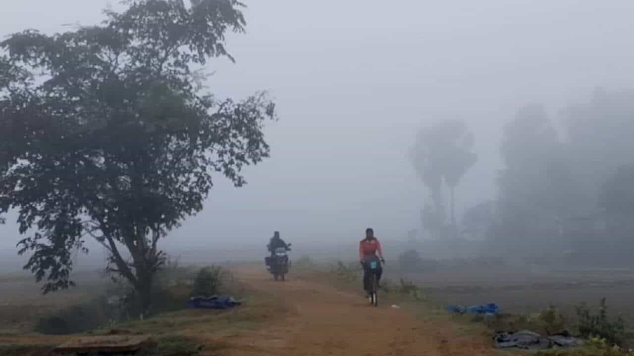 Weather Update: ফিরছে শীত, কবে থেকে, জানালেন আবহাওয়াবিদরা Weather Update: ফিরছে শীত, কবে থেকে, জানালেন আবহাওয়াবিদরা