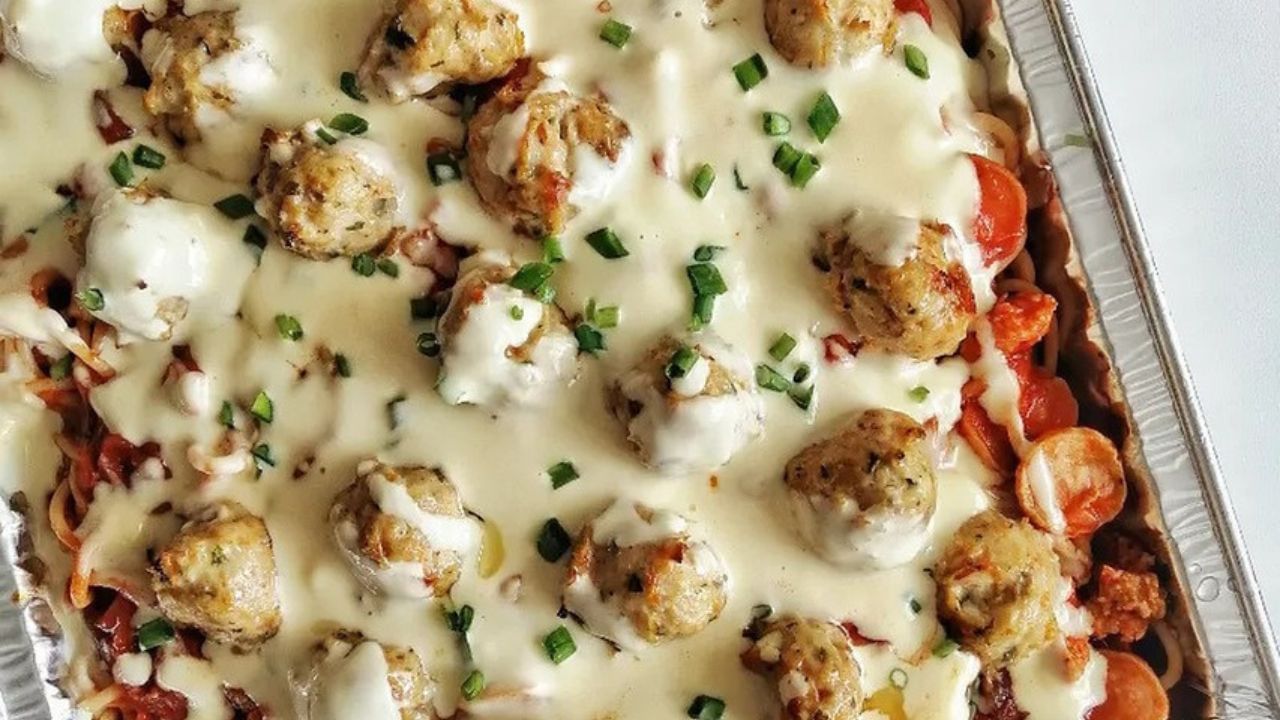 বাজেট ফ্রেন্ডলি অর্ডারে শীর্ষে রয়েছে দিল্লি। ১৯৫ কোটি টাকা সাশ্রয় হয়েছে দিল্লিবাসীর। এরপরই বেঙ্গালুরু ও মুম্বই রয়েছে।  