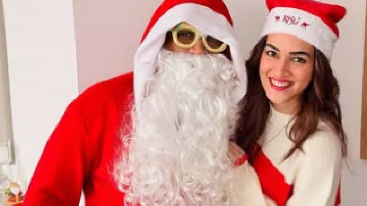 লন্ডনের শিল্পপতির মধ্যে কি পরিবারকে খুঁজে পেলেন কৃতি? প্রেম নিয়ে স্পষ্ট কথা নায়িকার লন্ডনের শিল্পপতির মধ্যে কি পরিবারকে খুঁজে পেলেন কৃতি? প্রেম নিয়ে স্পষ্ট কথা নায়িকার