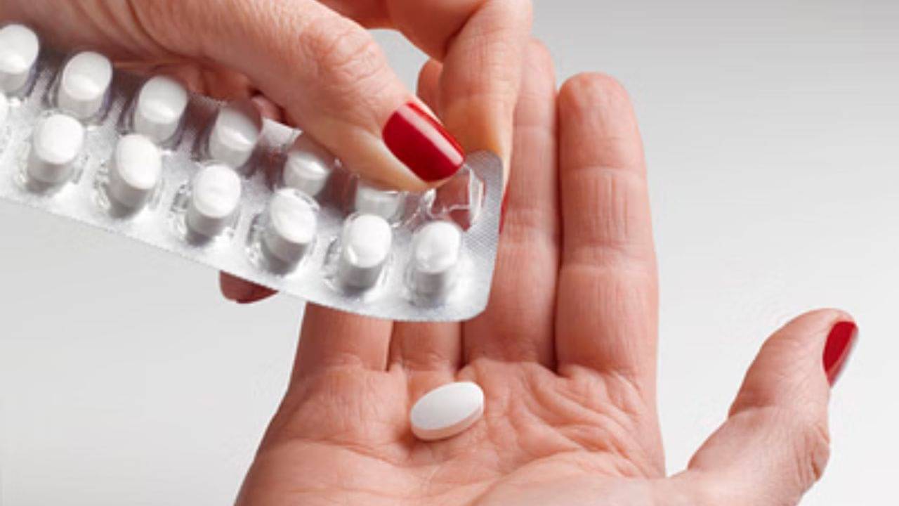 Paracetamol Side Effects: হার্ট অ্যাটাক চান? তাহলে ঘন ঘন প্যারাসিটামল খান! বিশ্বাস না হলে দেখে নিন এই গবেষণা