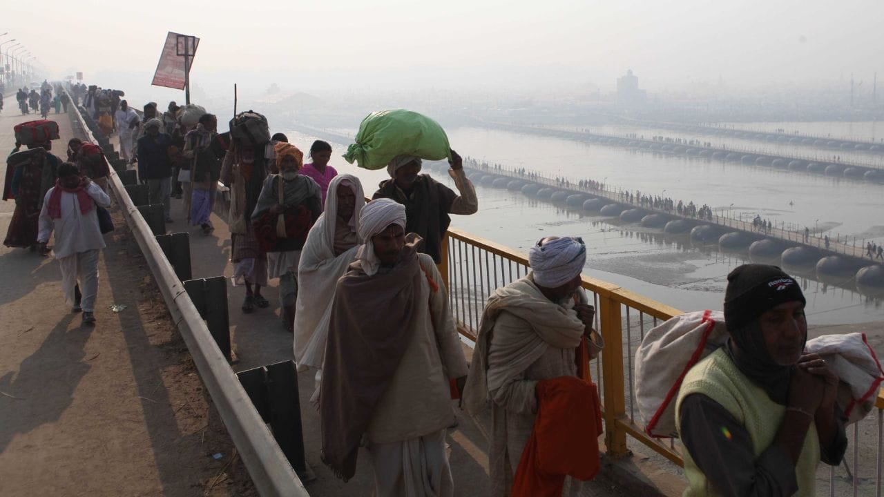 সাল ২০০৭। সেবার মহারাষ্ট্রের নাসিকে আয়োজন হয়েছিল কুম্ভ মেলার। গোদাবরী নদীতে পুণ্যস্নানে ভিড় জমিয়েছিল লক্ষ লক্ষ পুণ্যার্থী। আর সেখানেই ঘটে বিপত্তি। ঠেলাঠেলি, হুড়োহুড়ির জেরে পদপিষ্ট হন ১০০ জন পুণ্যার্থী। মৃত্য়ু হয় ৩৯ জনের। 