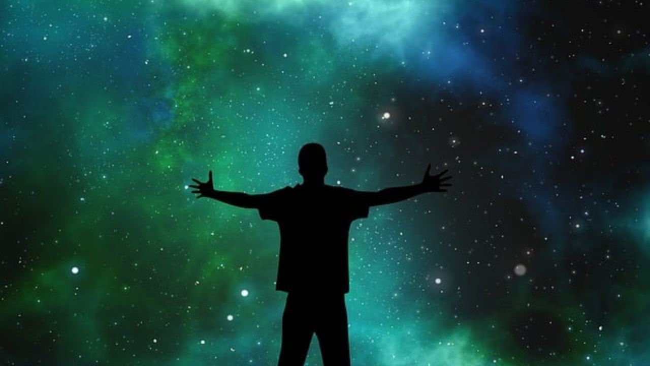 কারও জন্ম সংখ্যা ৬ হলে - গত জন্মে নানা কারণে আপনার দৈহিক, মানসিক স্বাস্থ্য সে ভাবে মোটেই ভাল ছিল না। আপনি আপনার পূর্বের জন্মগুলিতে আপনার পরিবারের সদস্যদের সে ভাবে যত্ন নিতে পারেননি। আপনার প্রতি স্নেহ ভালবাসা তারা সে ভাবে দেখায়নি। তাই এই জন্মে আপনাকে নিজের প্রতি যত্ন নিতে হবে ও অন্যকেও আপনার প্রতি স্নেহ-ভালবাসা ও যত্ন প্রকাশের সুযোগ দিতে হবে।