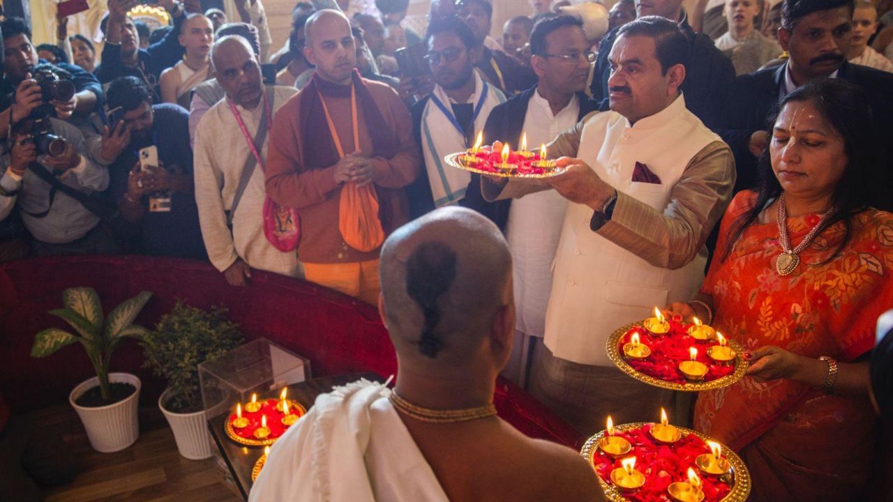 Adani on Maha Kumbh: ভারতের আধ্যাত্মিক পরিকাঠামোকে নেতৃত্ব দিচ্ছে মহাকুম্ভ : গৌতম আদানি