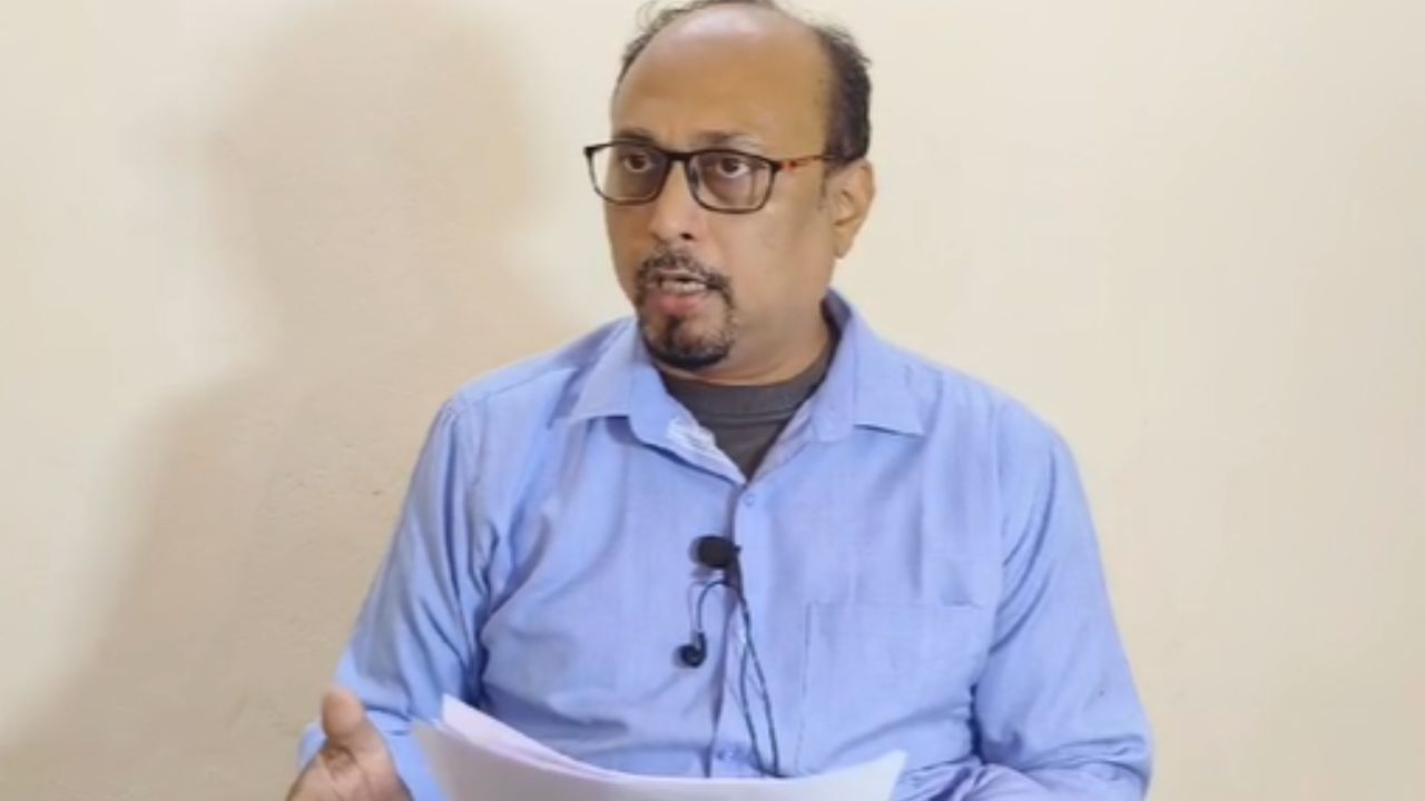 Akhtar Ali: আমায় সুদীপ্ত রায় পাকিস্তানি বলেছিল: আক্তার আলি Akhtar Ali: আমায় সুদীপ্ত রায় পাকিস্তানি বলেছিল: আক্তার আলি