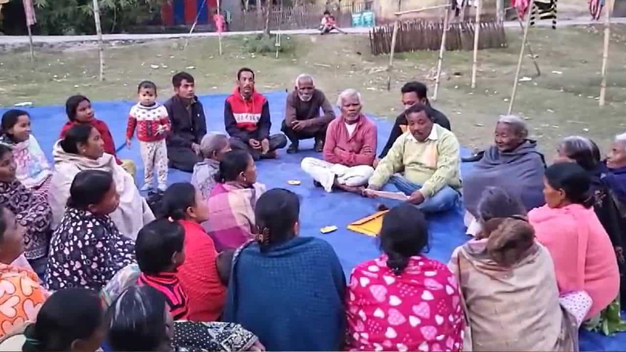 Awas Yojana: ১৫ জানুয়ারির ‘ডেডলাইন’, আবাসের টাকা না এলে এবার বড় কাজ করতে চলেছে বিজেপি Awas Yojana: ১৫ জানুয়ারির ‘ডেডলাইন’, আবাসের টাকা না এলে এবার বড় কাজ করতে চলেছে বিজেপি