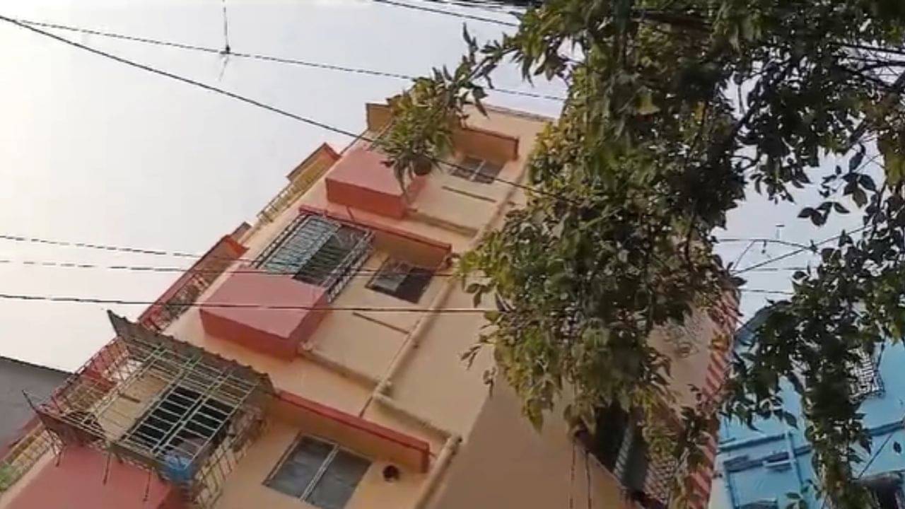 Baghajatin: বাঘাযতীনে ফ্ল্যাটবাড়ি ভেঙে পড়ার ঘটনায় তদন্ত রিপোর্ট তৈরি, কী কী উল্লেখ তাতে?