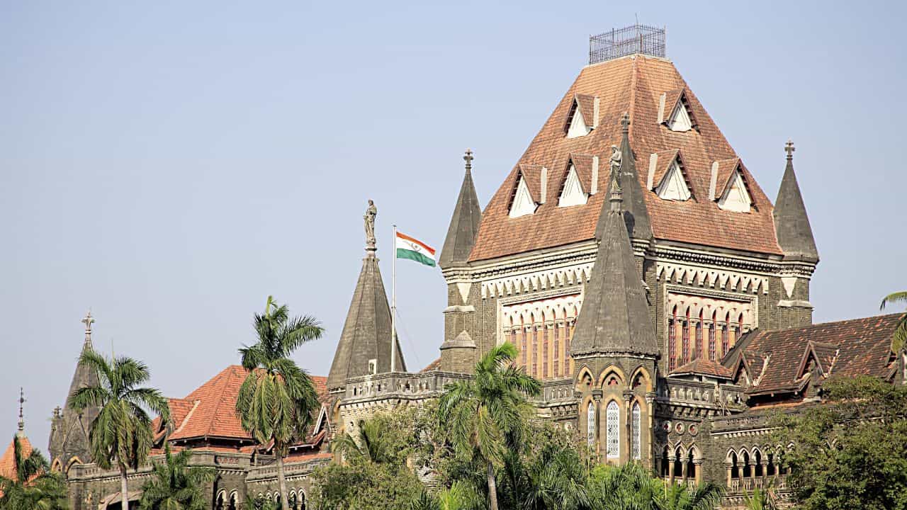 High Court: মা হওয়ার অধিকার নেই মানসিক ভারসাম্যহীনদের, প্রশ্ন তুলল আদালত High Court: মা হওয়ার অধিকার নেই মানসিক ভারসাম্যহীনদের, প্রশ্ন তুলল আদালত