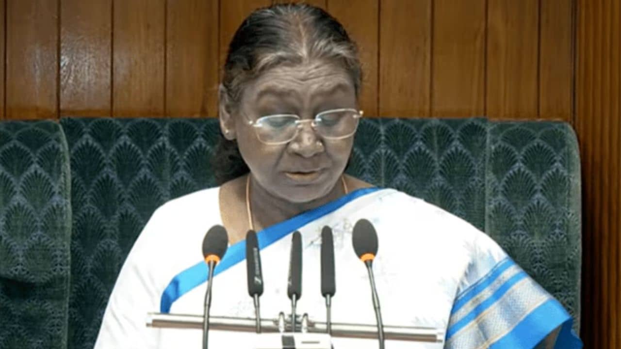 Budget Session 2025: ৬.৩ থেকে ৬.৮ শতাংশের মধ্যে থাকবে GDP! প্রকাশ্য়ে আর্থিক সমীক্ষার রিপোর্ট