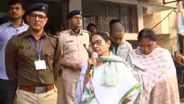 Mamata Banerjee in Malda: সাংসদ-বিধায়ক হয় না, তৃণমূলের কাউন্সিলর হয়ে যায়, মালদহে গভীর জলের খেলা ধরে ফেললেন মমতা