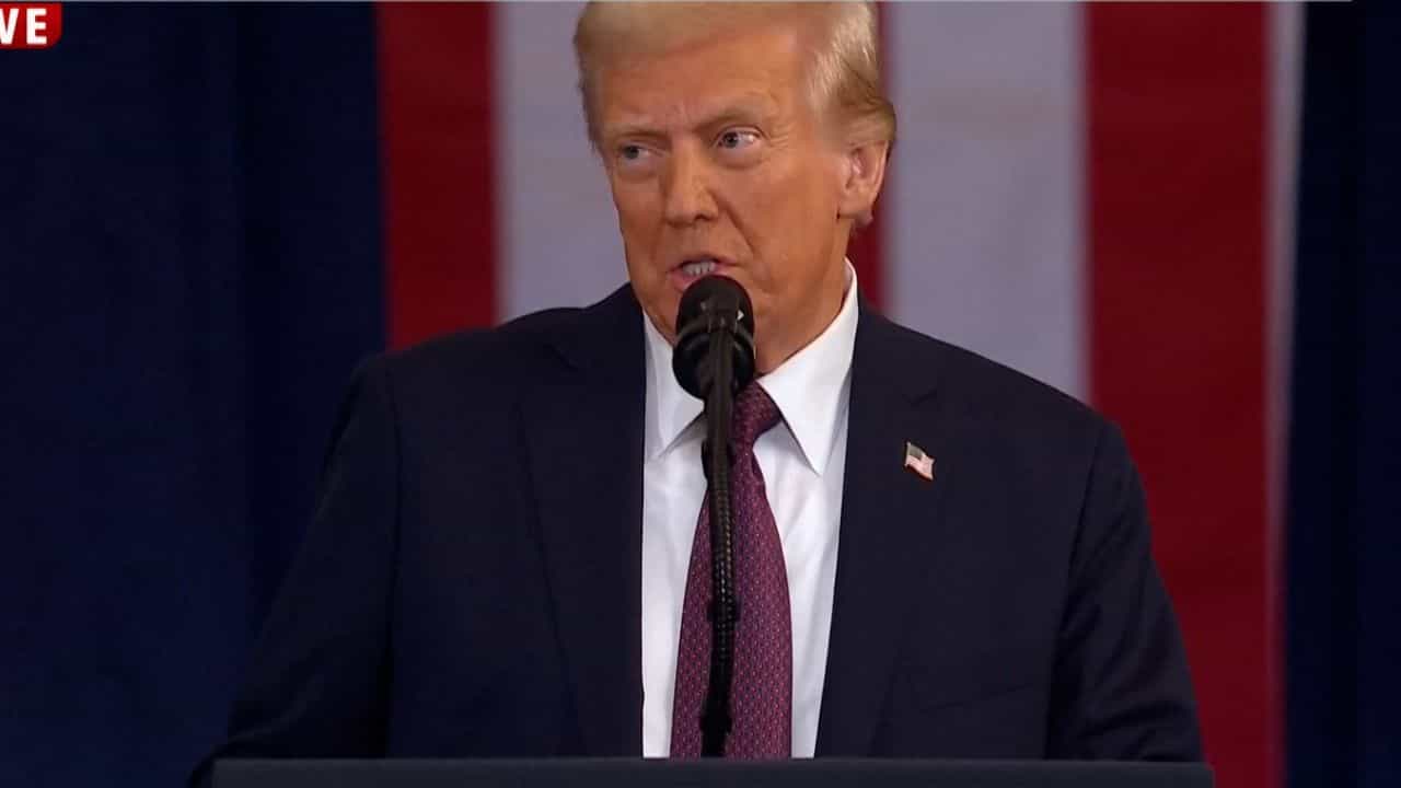 Donald Trump Oath Ceremony: গিজগিজে ভিড়, দ্বিতীয়বার আমেরিকার প্রেসিডেন্ট হিসাবে শপথ ডোনাল্ড ট্রাম্পের Donald Trump Oath Ceremony: গিজগিজে ভিড়, দ্বিতীয়বার আমেরিকার প্রেসিডেন্ট হিসাবে শপথ ডোনাল্ড ট্রাম্পের