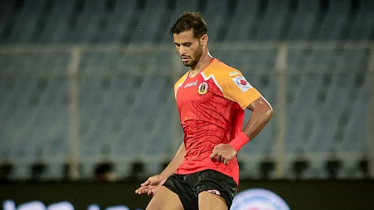 Anwar Ali: ডার্বির আগে আনোয়ারকে নিয়ে বাড়ছে ধোঁয়াশা, অনুশীলনেই এলেন না ইস্টবেঙ্গলের তারকা Anwar Ali: ডার্বির আগে আনোয়ারকে নিয়ে বাড়ছে ধোঁয়াশা, অনুশীলনেই এলেন না ইস্টবেঙ্গলের তারকা