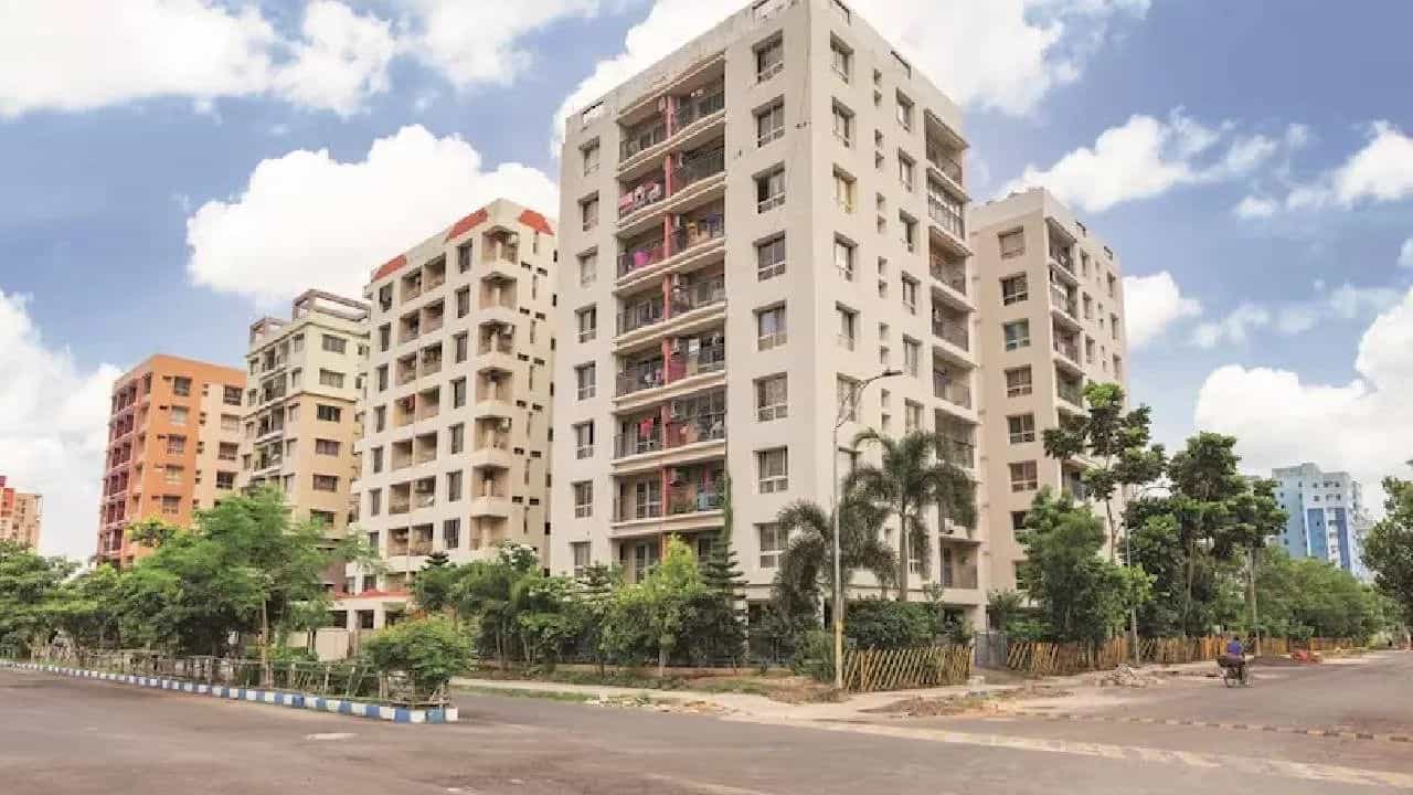 Housing Scheme: দিল্লিতে কম দামে নিজের ফ্ল্যাট চান? DDA-র এই তিনটে স্কিম জেনে নিন Housing Scheme: দিল্লিতে কম দামে নিজের ফ্ল্যাট চান? DDA-র এই তিনটে স্কিম জেনে নিন