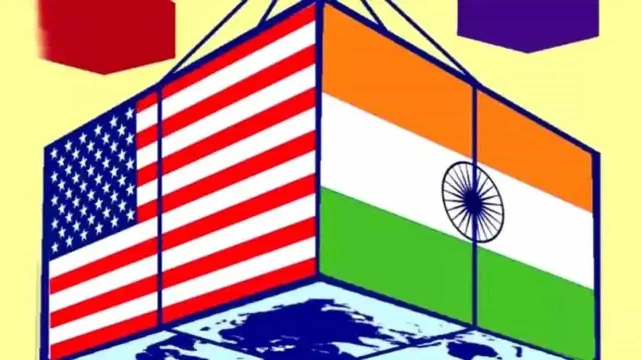 Export: আমেরিকায় ভারতীয় পণ্যের রমরমা, প্রতি ঘণ্টায় হচ্ছে ৮০ কোটি টাকার রফতানি Export: আমেরিকায় ভারতীয় পণ্যের রমরমা, প্রতি ঘণ্টায় হচ্ছে ৮০ কোটি টাকার রফতানি