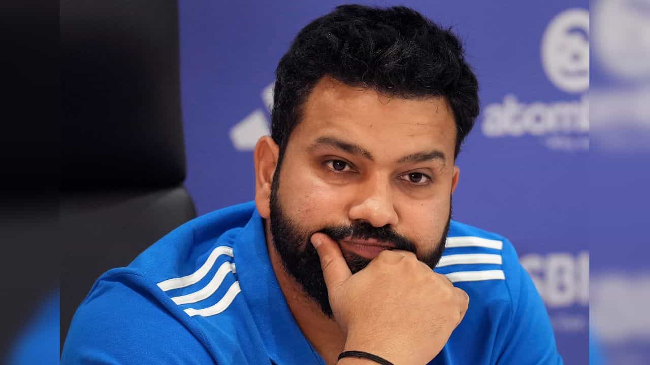 Rohit Sharma Retirement: রোহিত শর্মার ভবিষ্যৎ পরিষ্কার, সিডনিতেই ঘোষণার অপেক্ষা! Rohit Sharma Retirement: রোহিত শর্মার ভবিষ্যৎ পরিষ্কার, সিডনিতেই ঘোষণার অপেক্ষা!