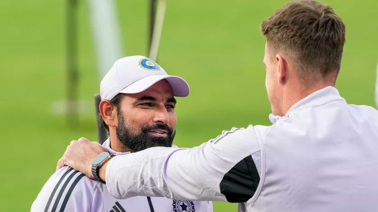 IND vs ENG Toss: একাদশে নেই সামি! ইডেনে টস আপডেট ও দু-দলের কম্বিনেশন দেখে নিন IND vs ENG Toss: একাদশে নেই সামি! ইডেনে টস আপডেট ও দু-দলের কম্বিনেশন দেখে নিন