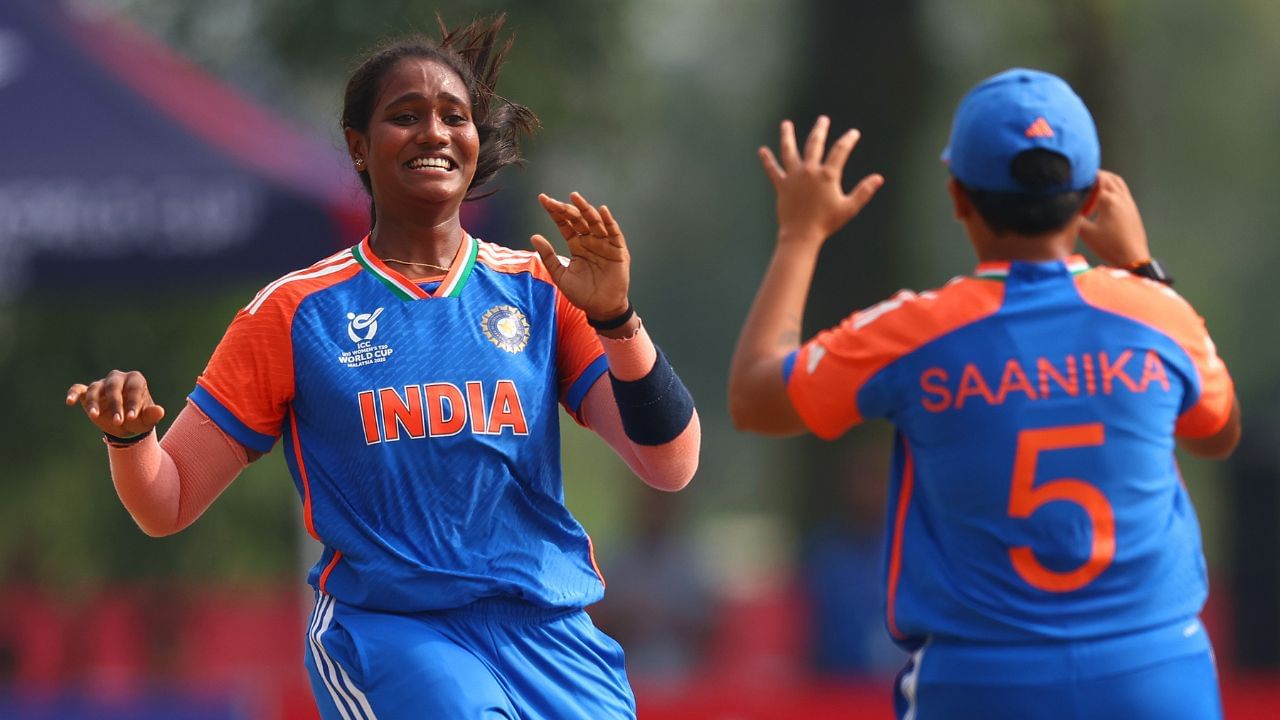 India vs England WOMEN (2)